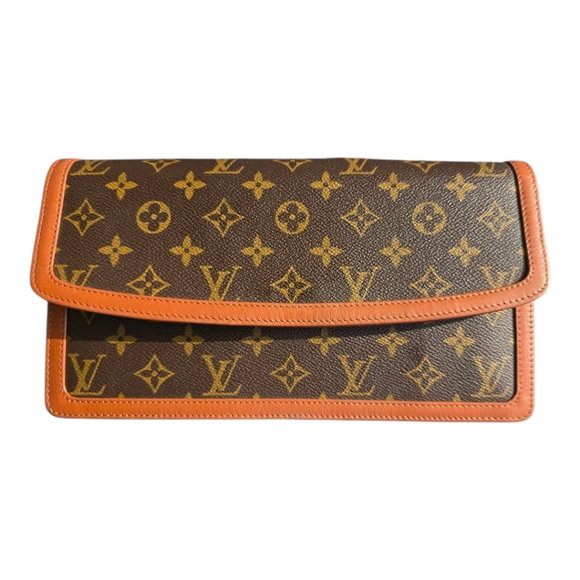 Vintage Authentic Louis Vuitton Brown Dame GM Clutch Pochette Monogram 872 TH - Picture 1 of 16